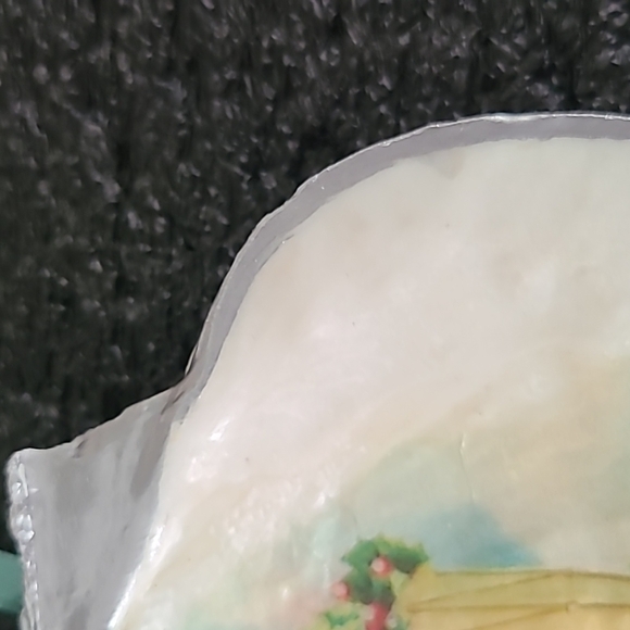 BALLON SEA SHELL CHRISTMAS ORNAMENT (Handcrafted) - Picture 4 of 7